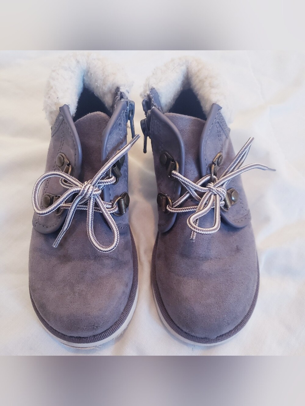 Toddler Boys Size 9 Gray Faux Suede Boots